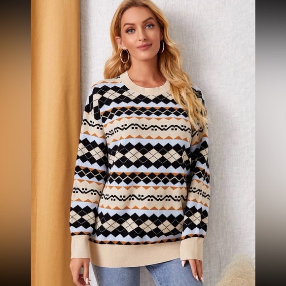 Sweaters - New Cute Sweater